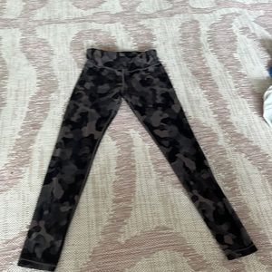 Athleta girls leggings